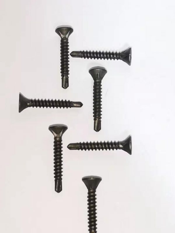 Self drilling screws professional screws factory